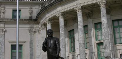 City Hall Statue
